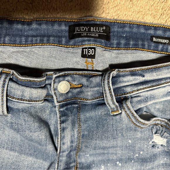 Judy Blue Boyfriend Jeans Distressed Blue - Picture 8 of 9